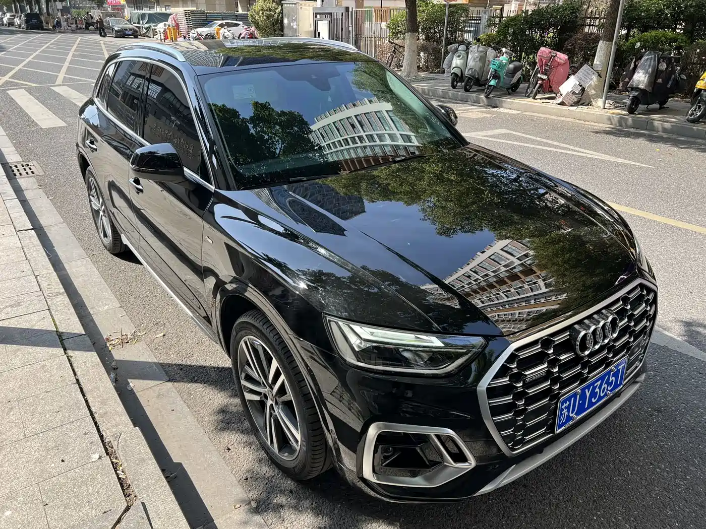 Audi Q5L 2022 40T Luxury Dynamic фото 30
