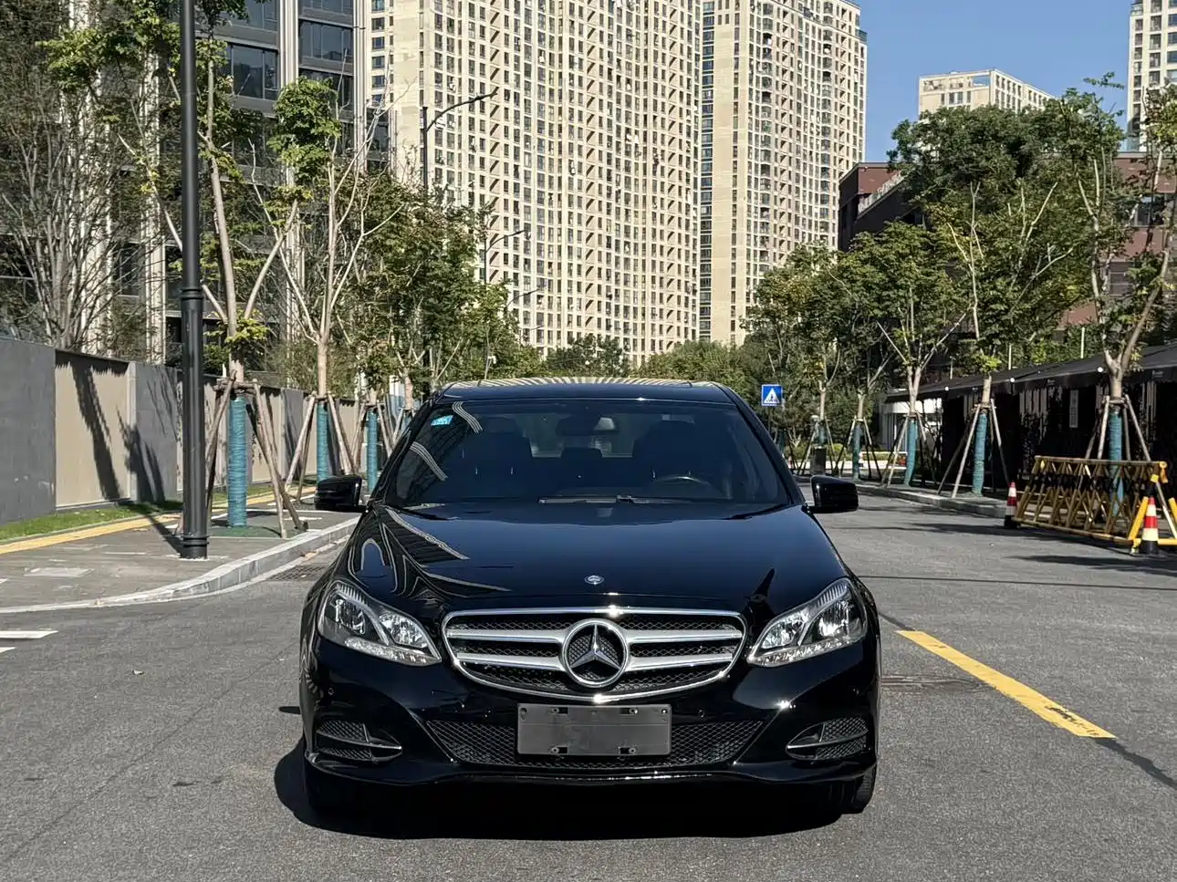 Mercedes-Benz E-Class 2015 Facelift E 180 L Sport фото 9
