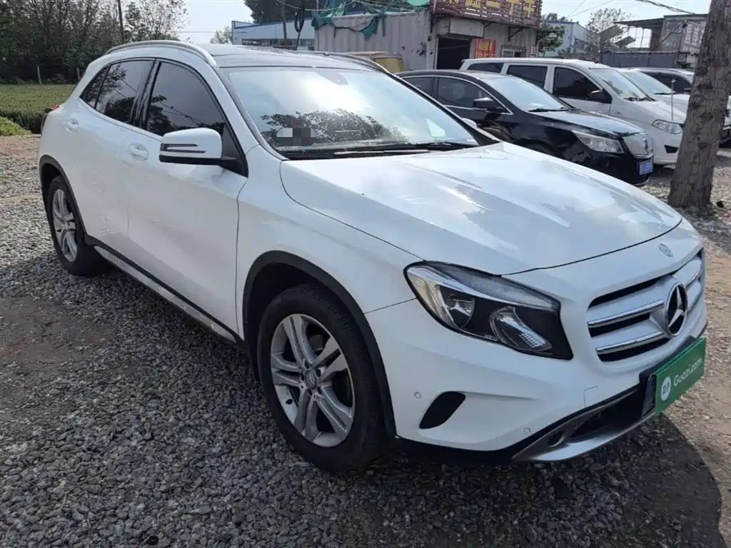 Mercedes-Benz GLA 2016 GLA 200 Dynamic фото 4