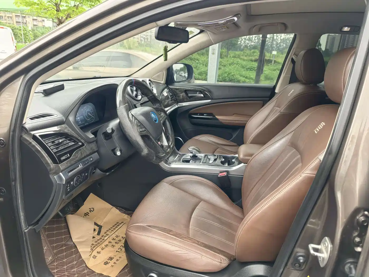 BYD Tang New Energy 2017 Model 2.0T Full-time 4WD Elegance фото 5