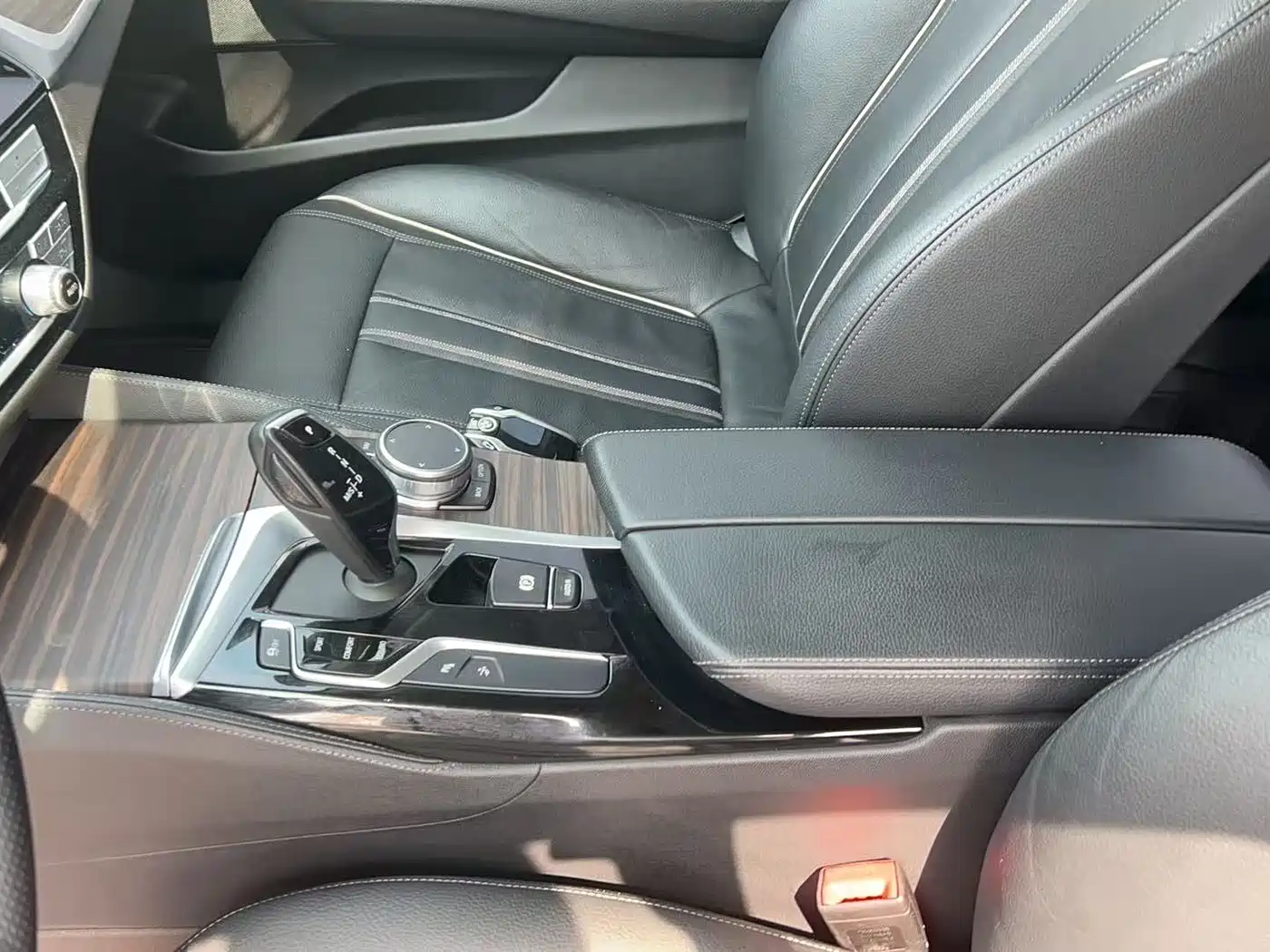 BMW 6 Series GT 2019 630i Luxury Design Package фото 12