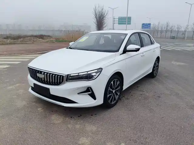 Geely Emgrand 400 Юбилейная, 1.5L CVT, Полёт