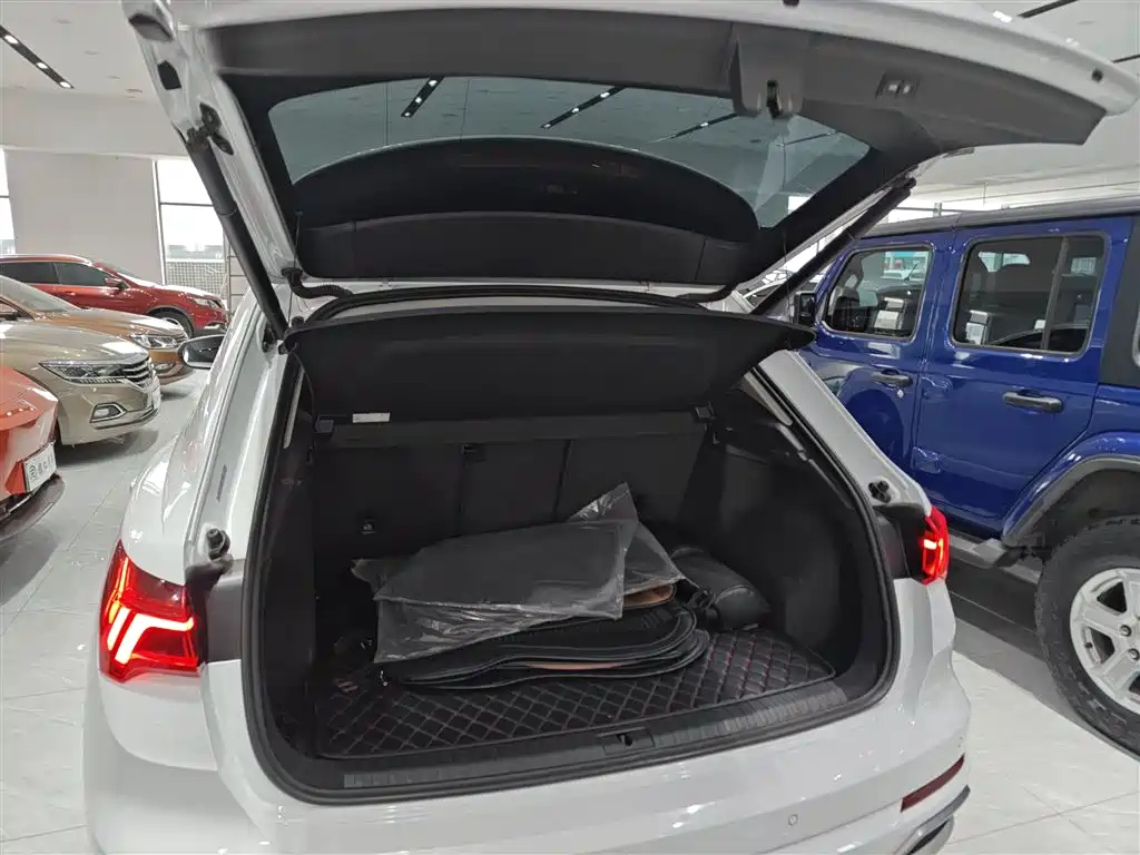 Audi Q3 2019 35 TFSI Fashion Sport фото 9