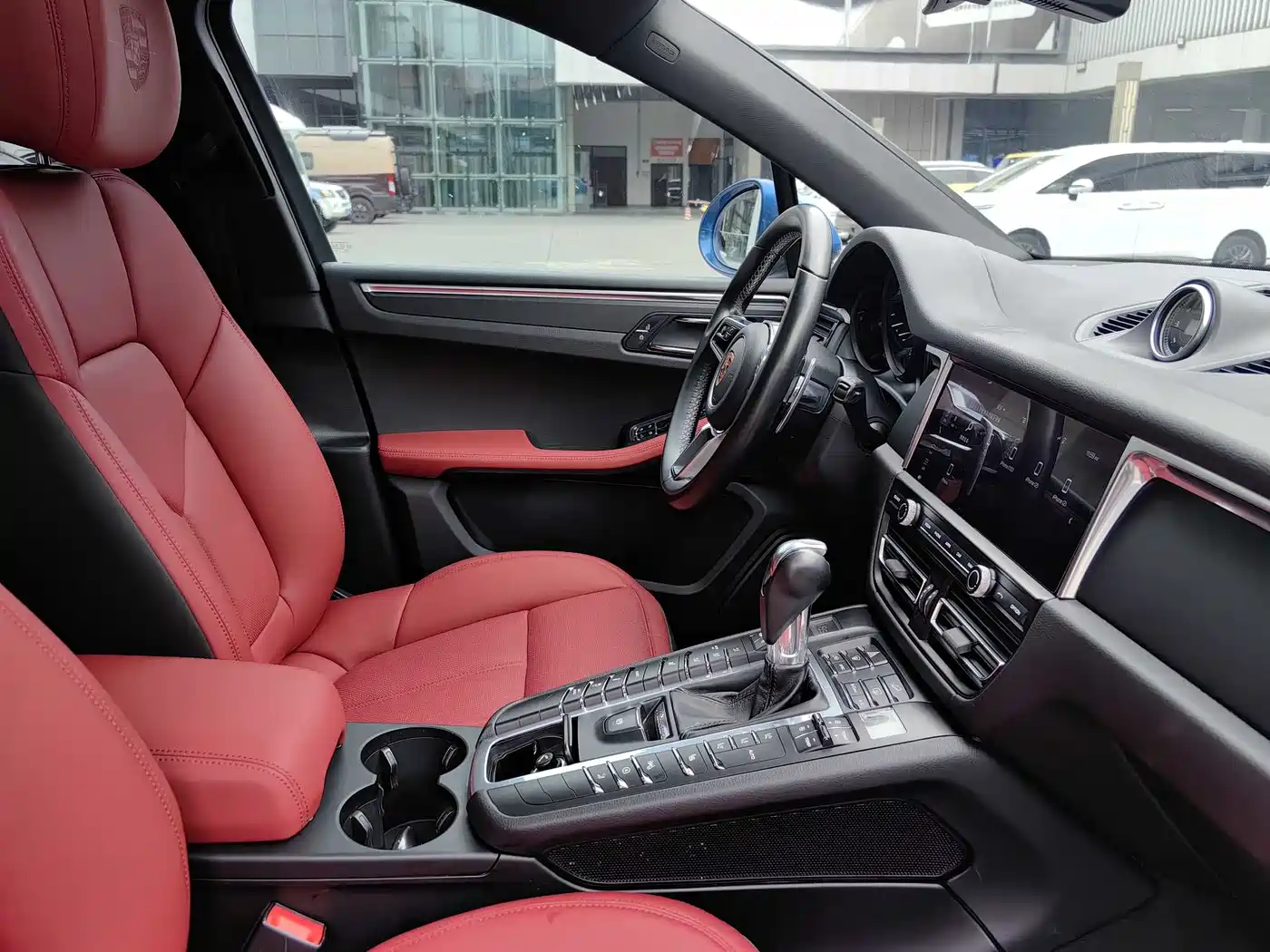 Porsche Macan 2020 Macan 2.0T фото 16