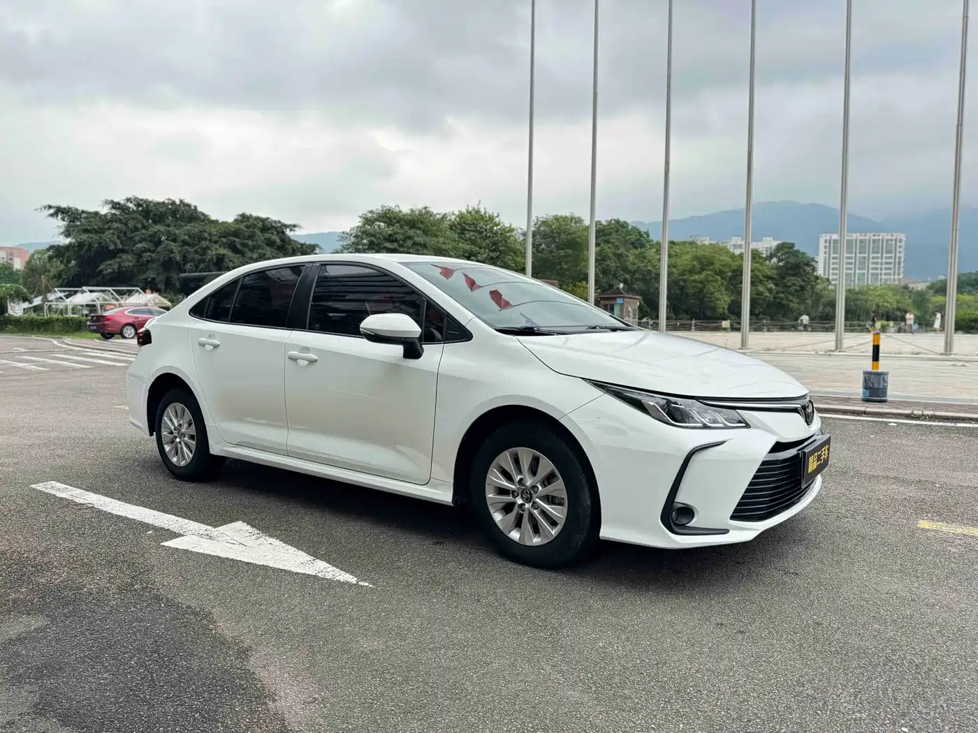 Toyota Corolla 2019 1.2T S-CVT GL-i Elite Edition фото 3