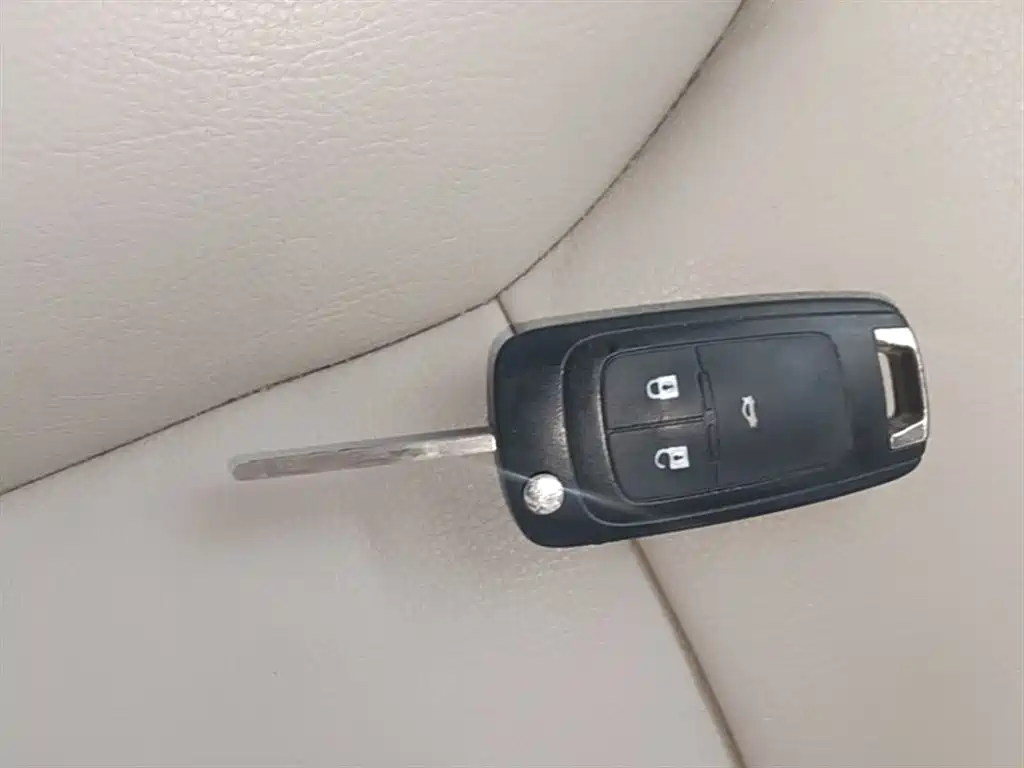 Buick Excelle 2017 15N Manual Elite фото 9