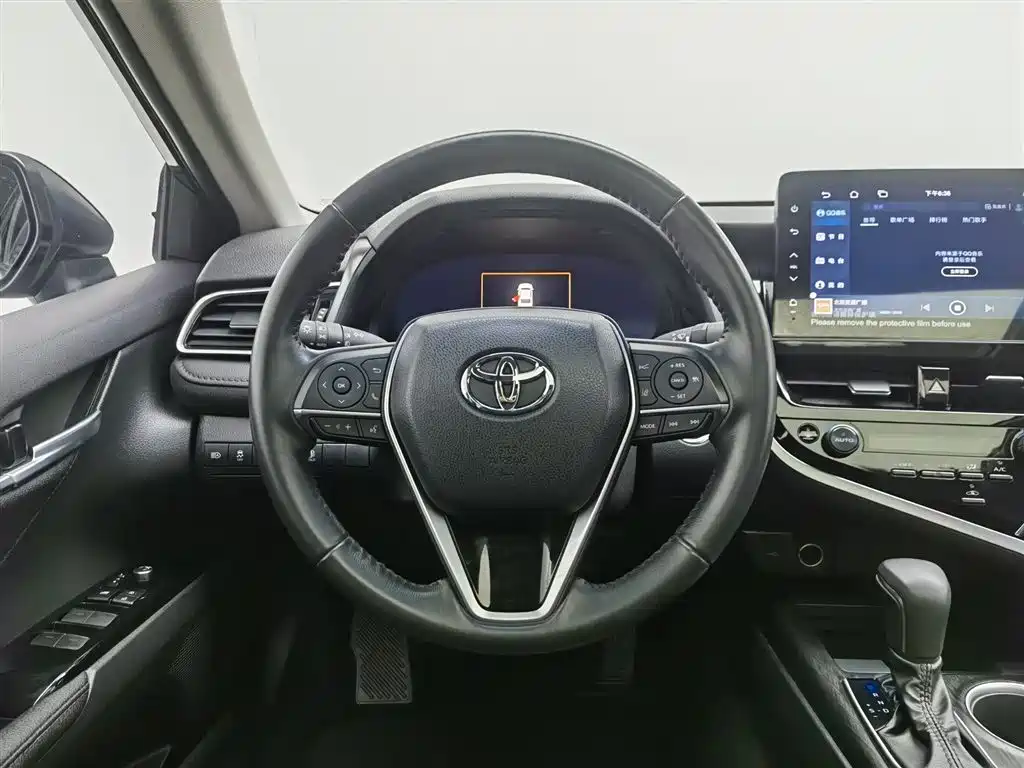 Toyota Camry 2023 Hybrid 2.5HG Luxury Edition фото 11