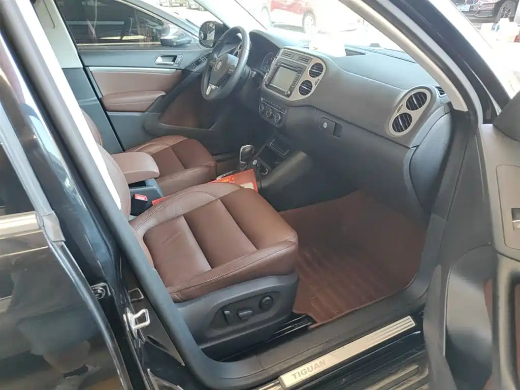 Volkswagen Tiguan 2013 1.8TSI Automatic 2WD Luxury Model фото 25