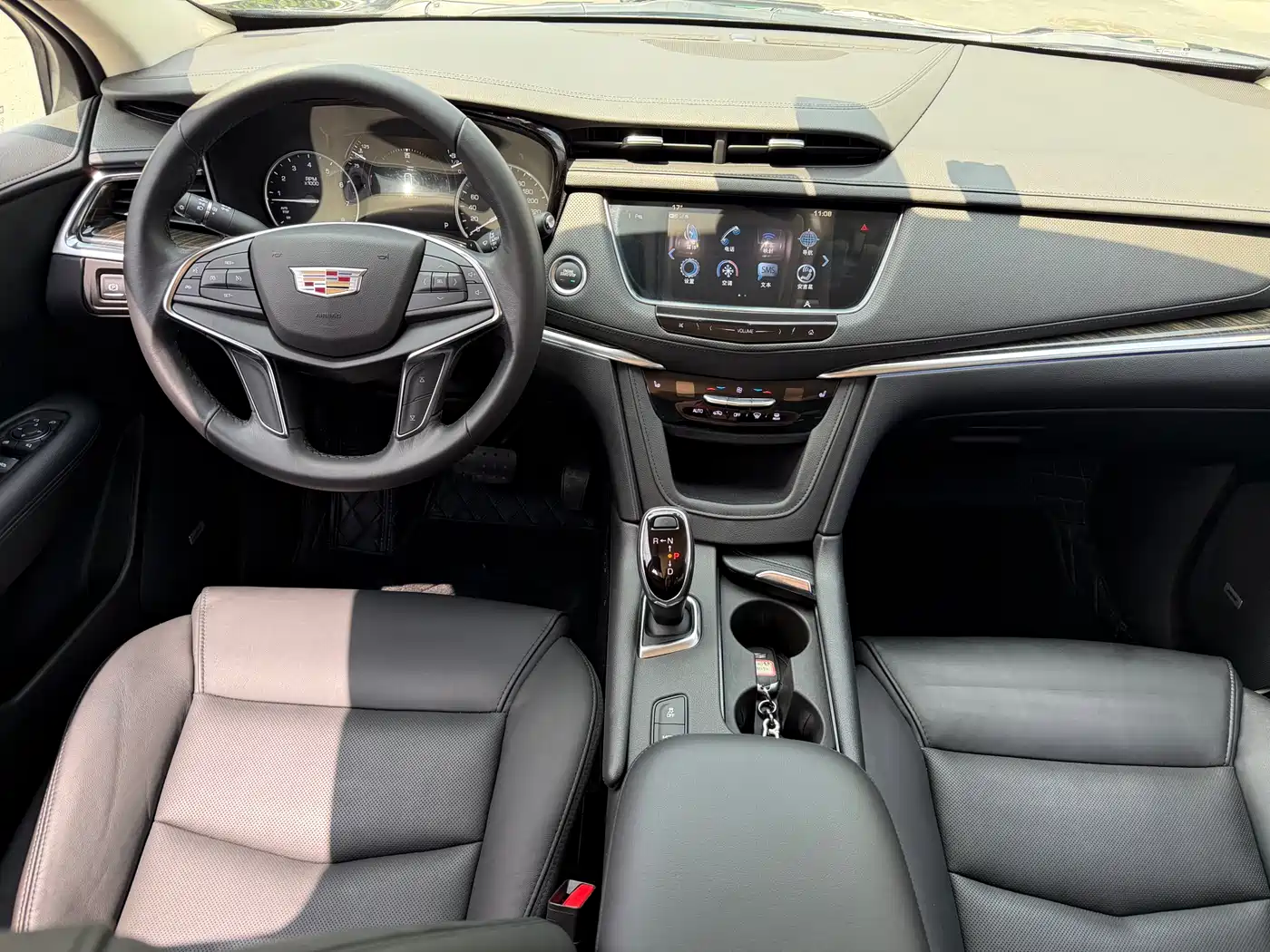 Cadillac XT5 2018 25T Luxury фото 14