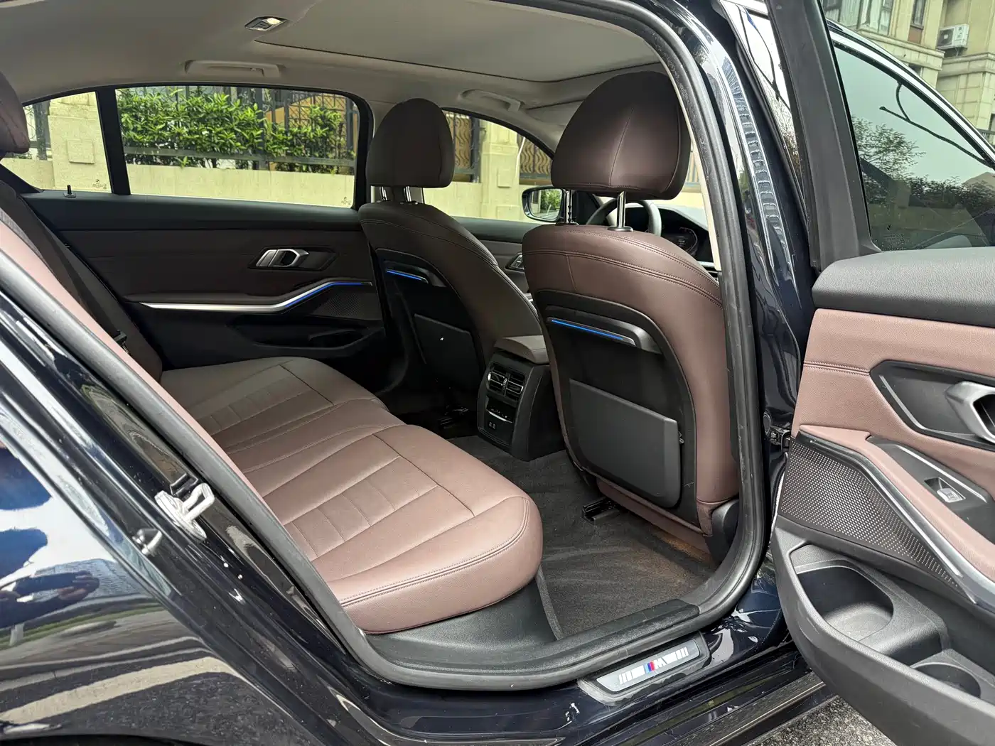 BMW 3 Series 2021 325Li M Sport Package фото 12