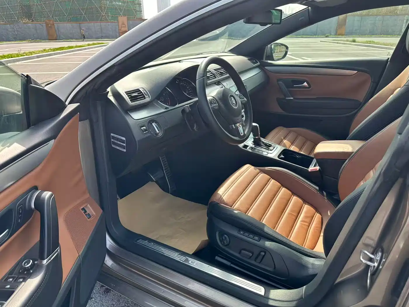 Volkswagen FAW-Volkswagen CC 2013 1.8TSI Luxury фото 8