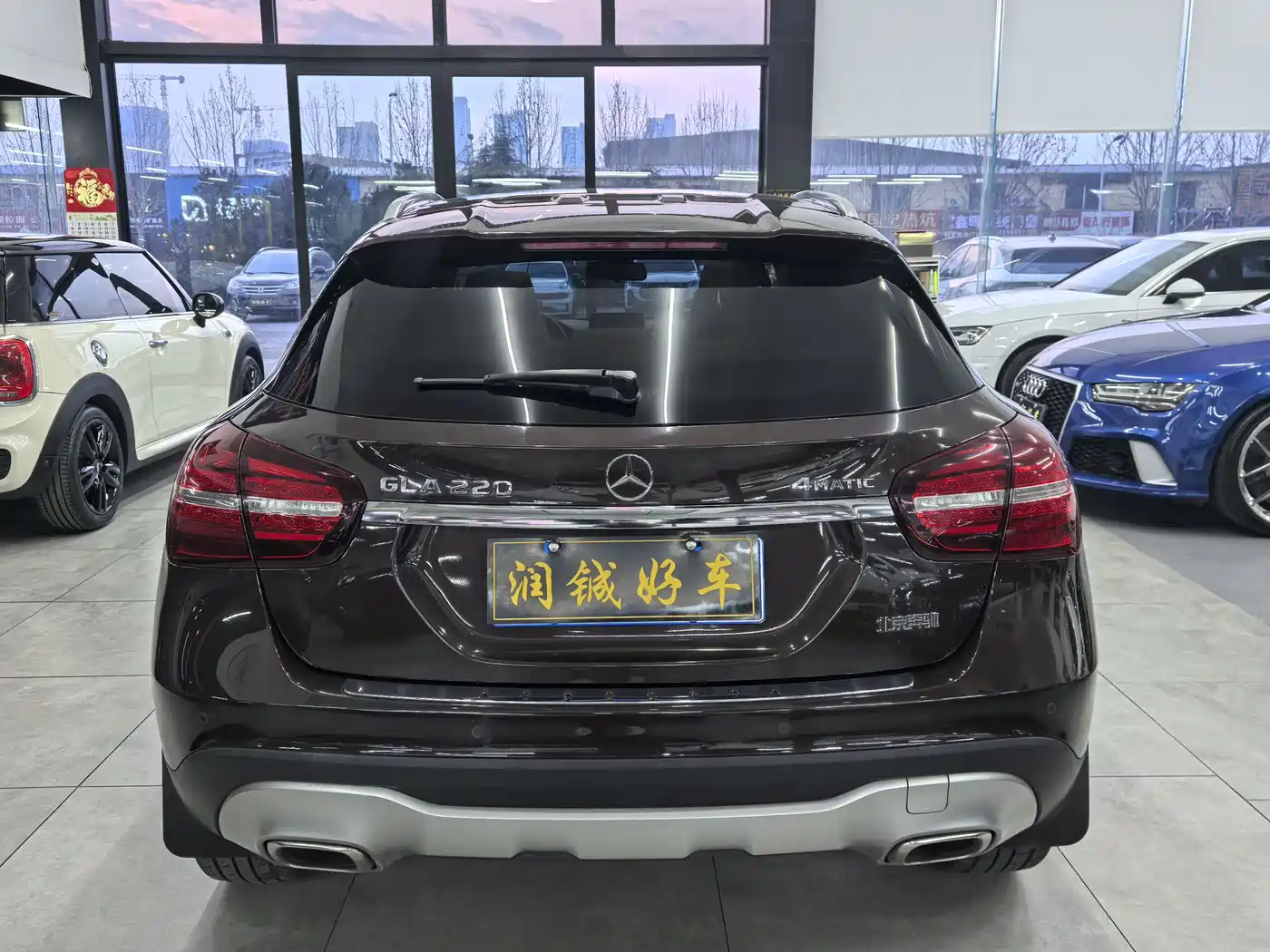 Mercedes-Benz GLA 2017 GLA 220 4MATIC Fashion фото 6