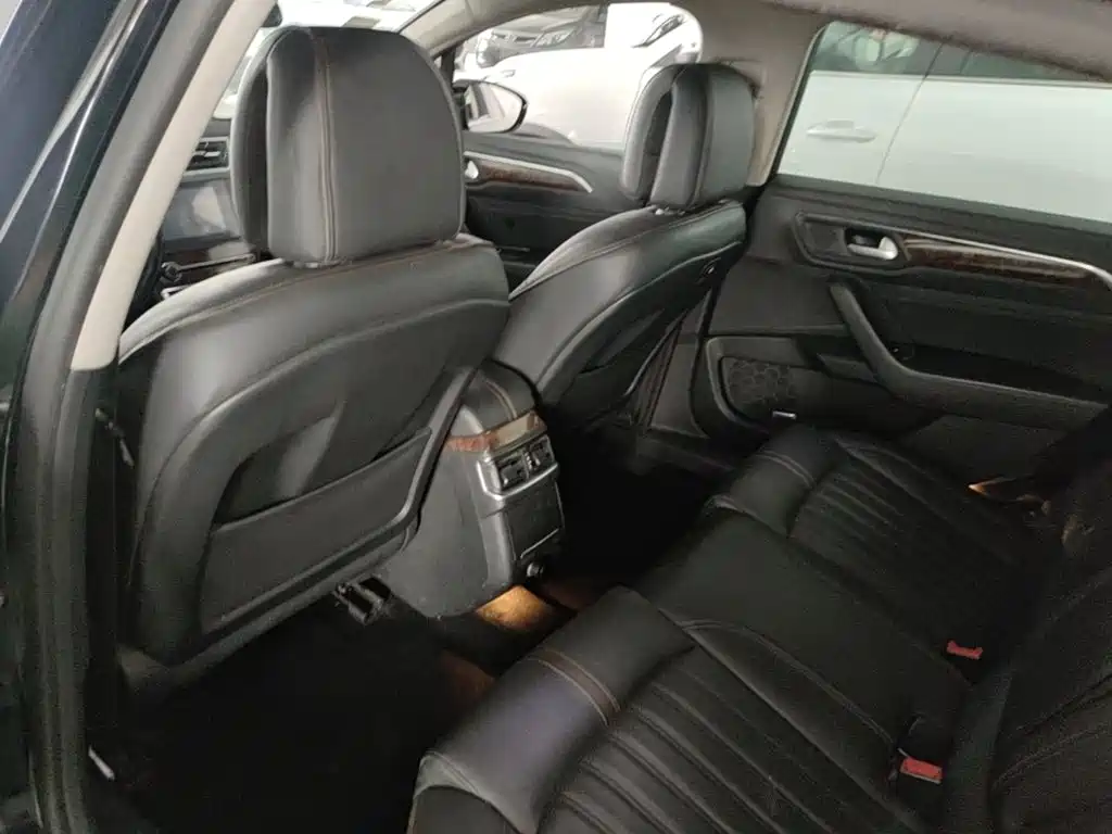 Dongfeng Aeolus Dongfeng A9 2017 2016 1.8T Premium