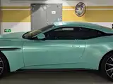 Фото 8 - Aston Martin DB11