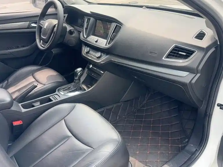 Roewe 360 2017 2017 1.5L Auto Luxury Edition