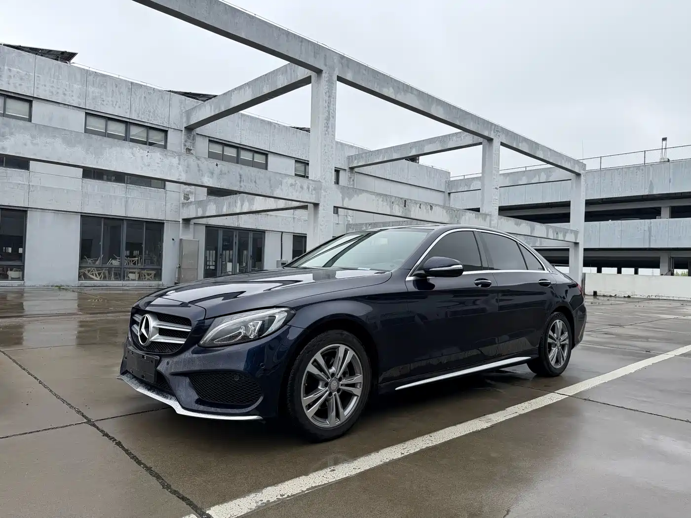 Mercedes-Benz C-Class 2017 C 200 L Sport
