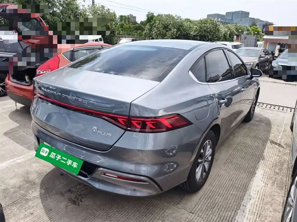 BYD Qin PLUS 2025 DM-i Smart Drive 55KM Leader фото 7