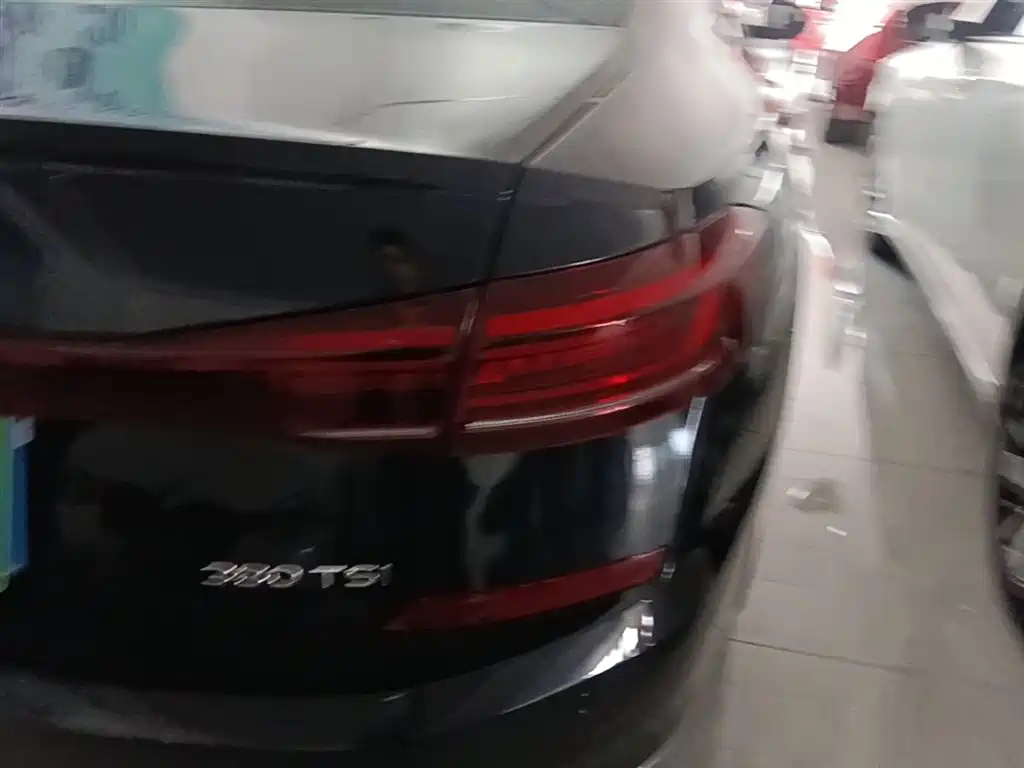 Volkswagen Passat 2025 Outstanding 380TSI Starlight Dragon Soaring Edition фото 8
