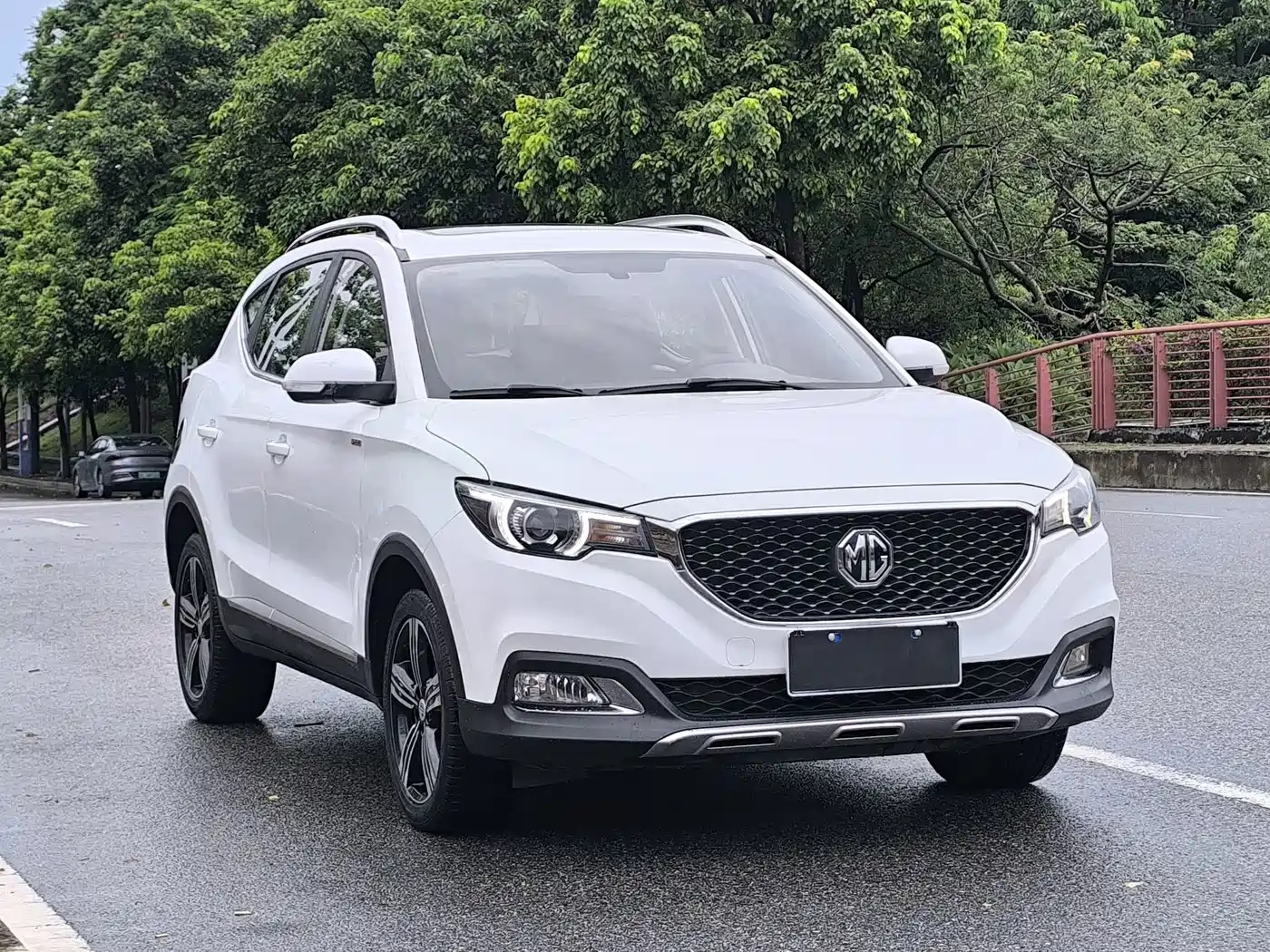 MG ZS 2017 2017 1.5L Auto Premium Internet Edition