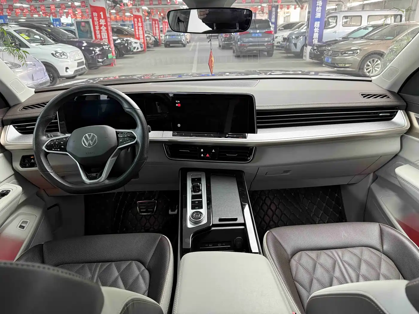 Volkswagen Talagon 2023 380TSI 4WD R-Line Touring Edition фото 6
