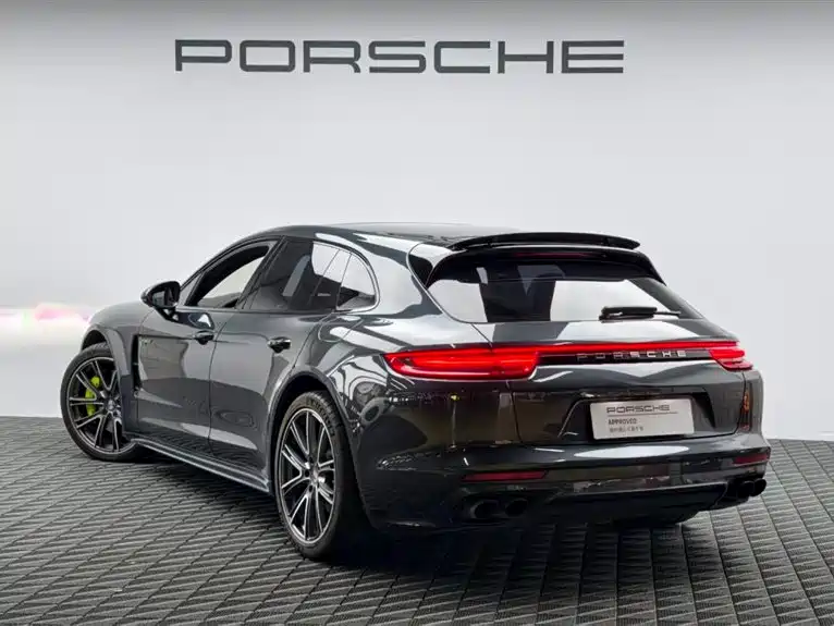 PORSCHE PANAMERA NEW ENERGY