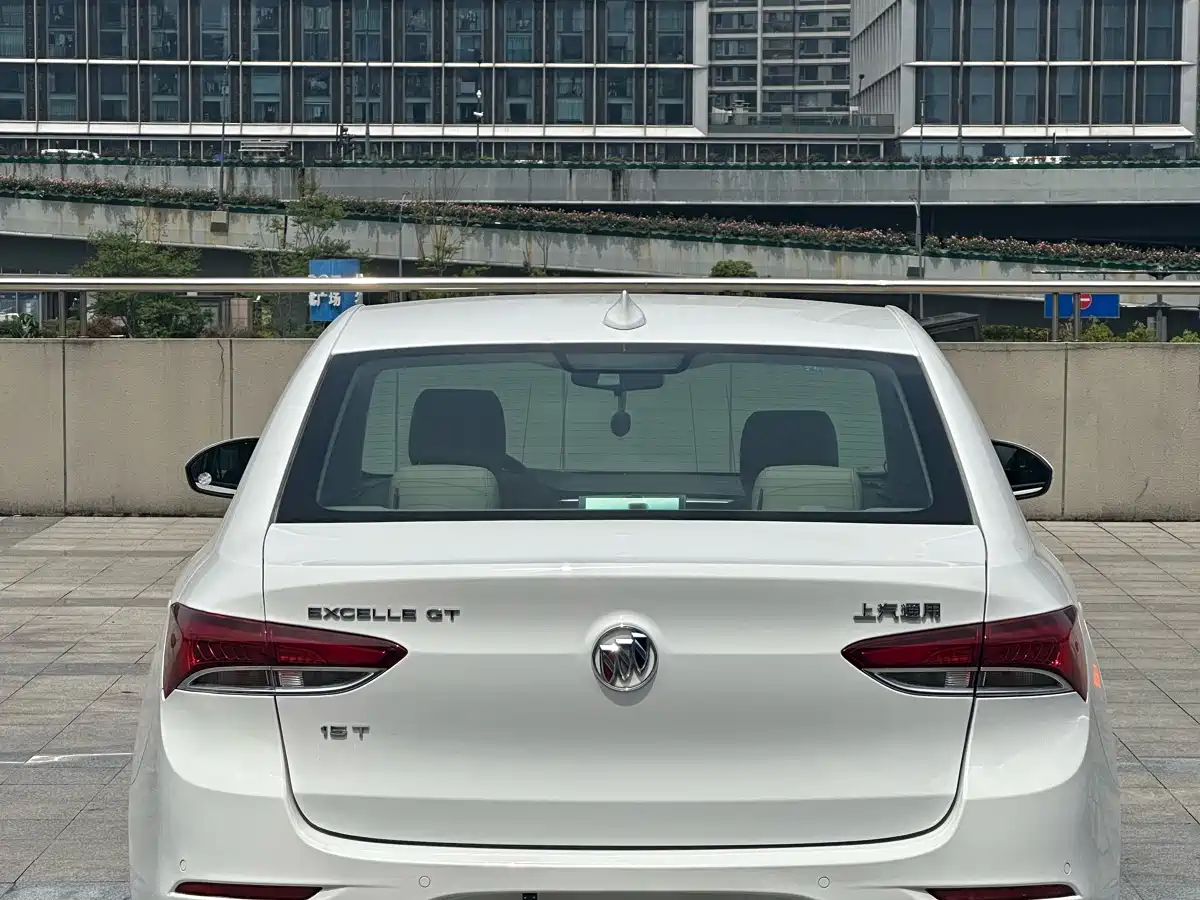 Buick Excelle 2018 15T Dual Clutch Elite (China V) фото 7