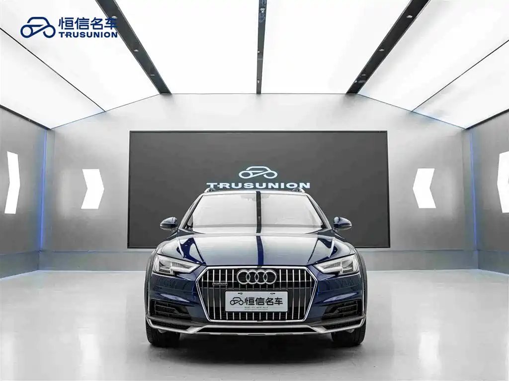 Audi A4 (Import) 2019 45 TFSI allroad quattro Sport фото 2