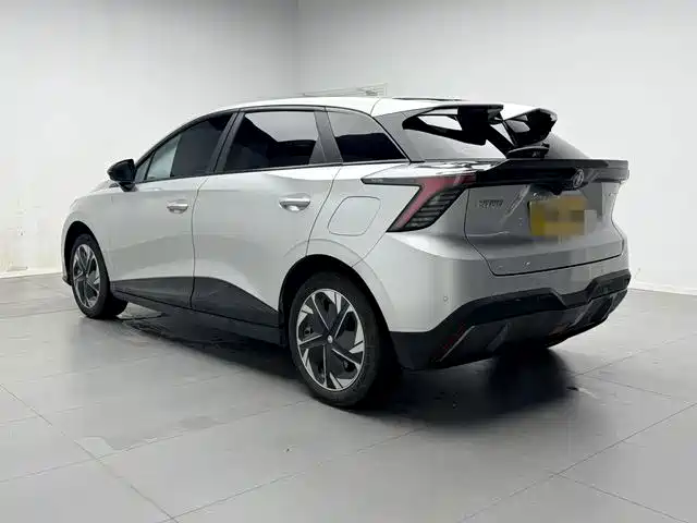 MG MG4 EV 2024 2023 415km Overseas Champion Edition