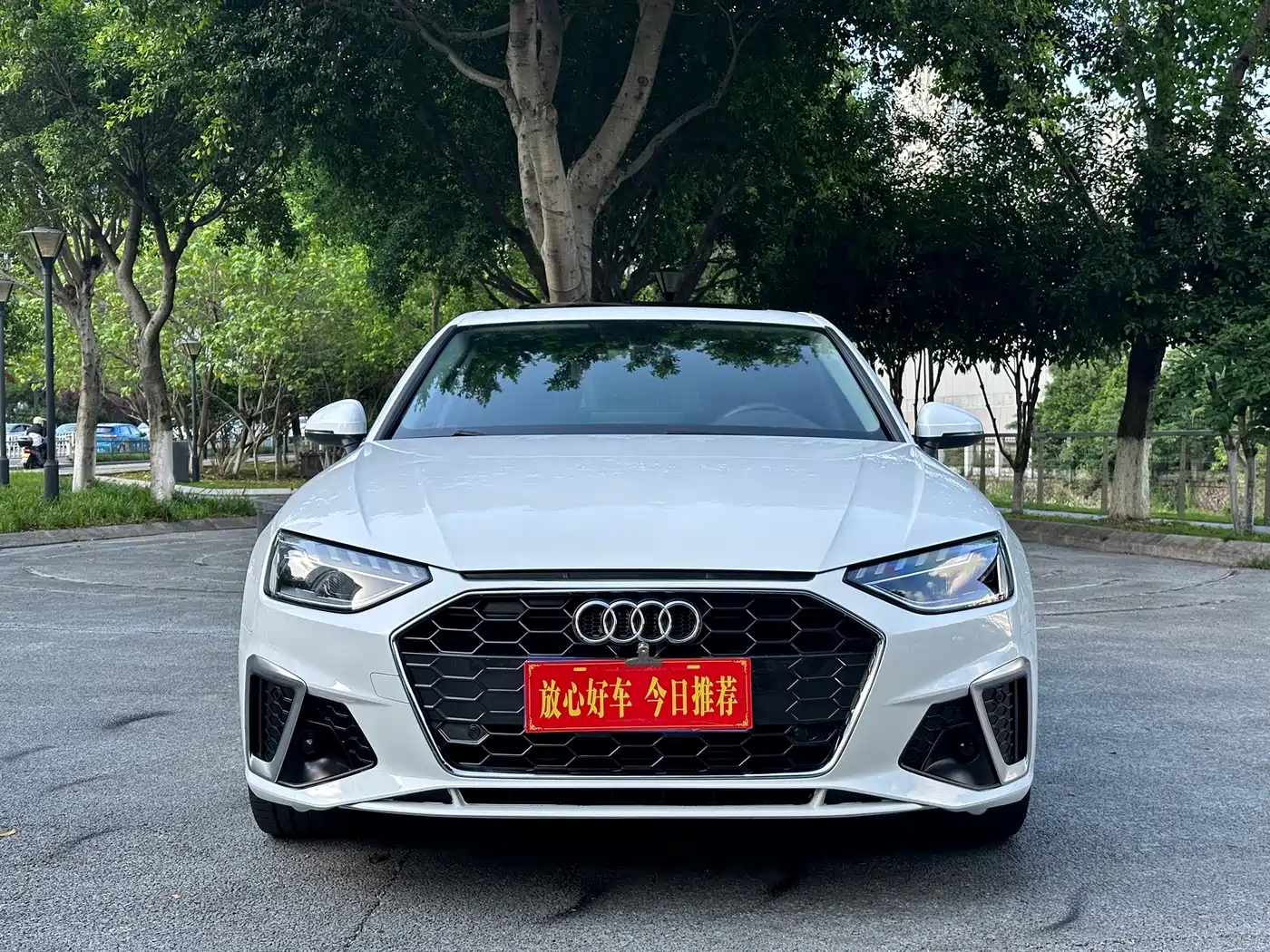 Audi A4L 2022 40 TFSI Luxury Dynamic фото 2