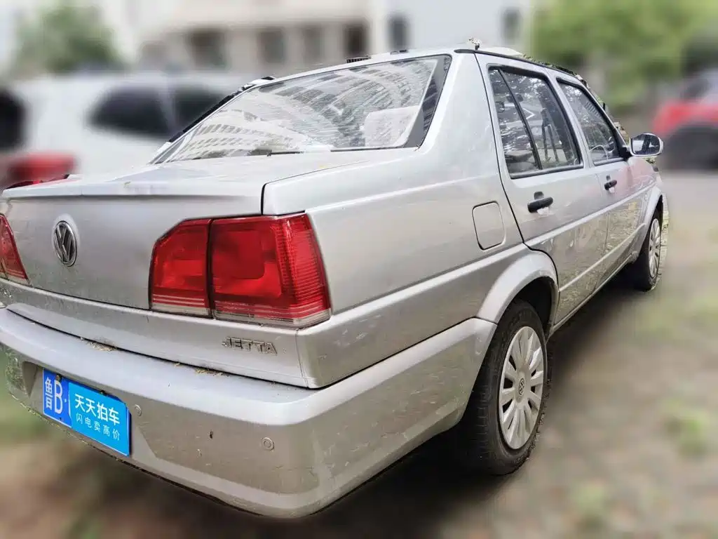 صورة 2 - Volkswagen Jetta