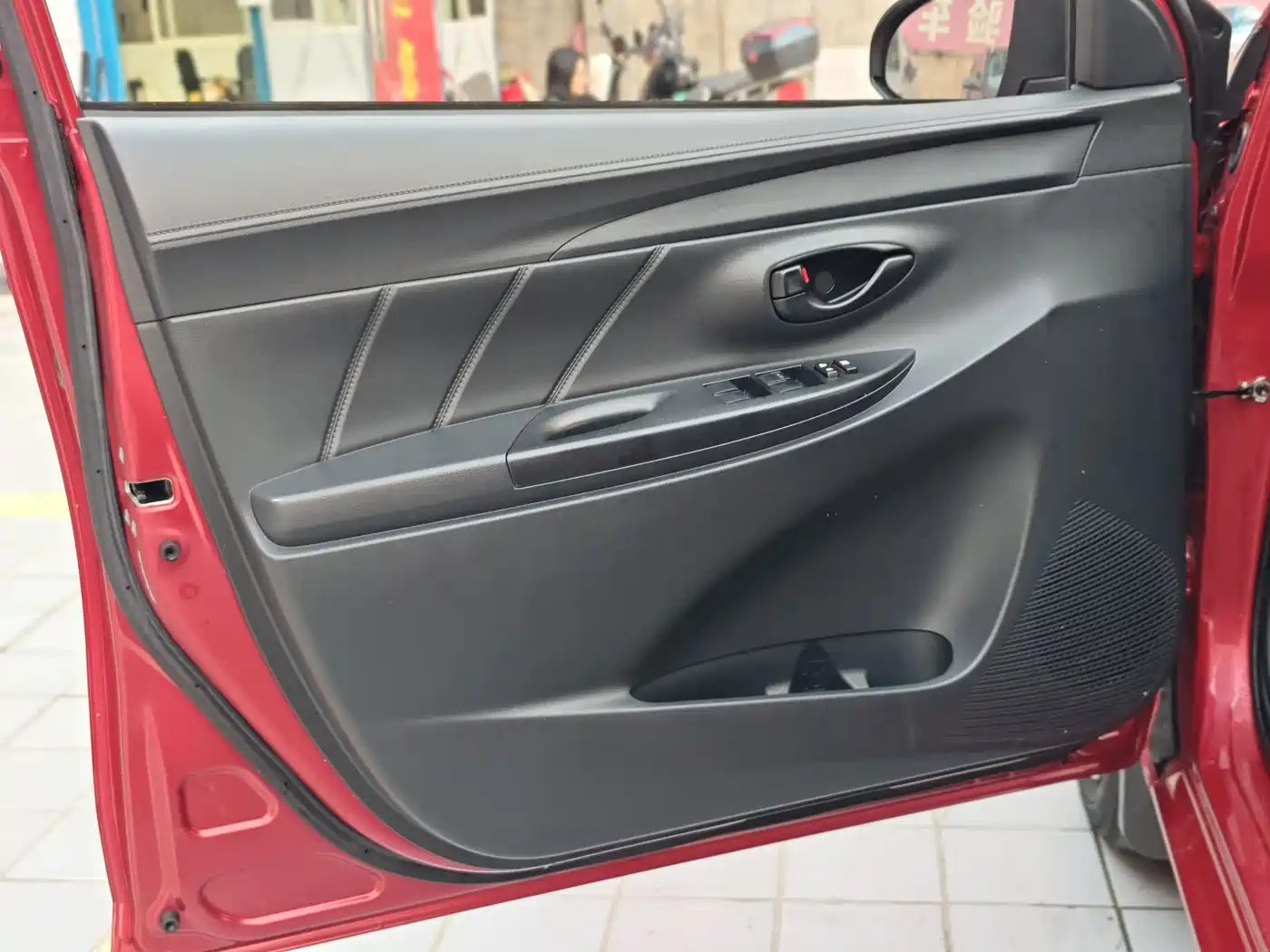 Toyota YARiS L Zhi Xiang 2021 1.5L CVT Leading Edition фото 13