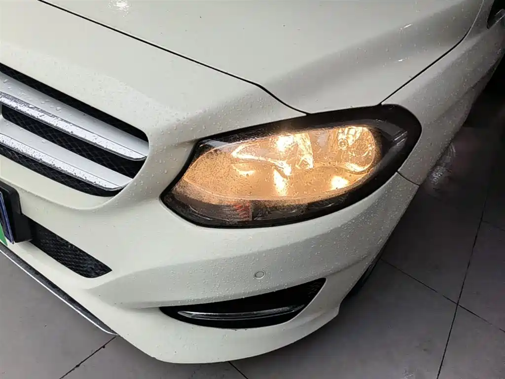 Mercedes-Benz B-Class 2017 B 200 Dynamic фото 23