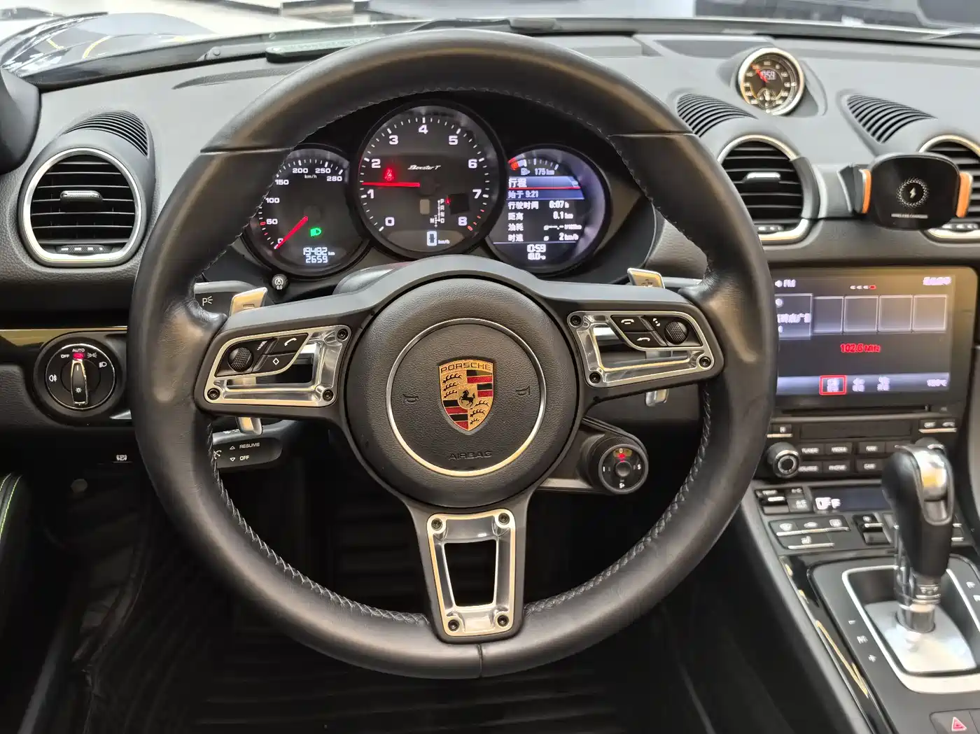 Porsche 718 2022 Boxster T 2.0T фото 14