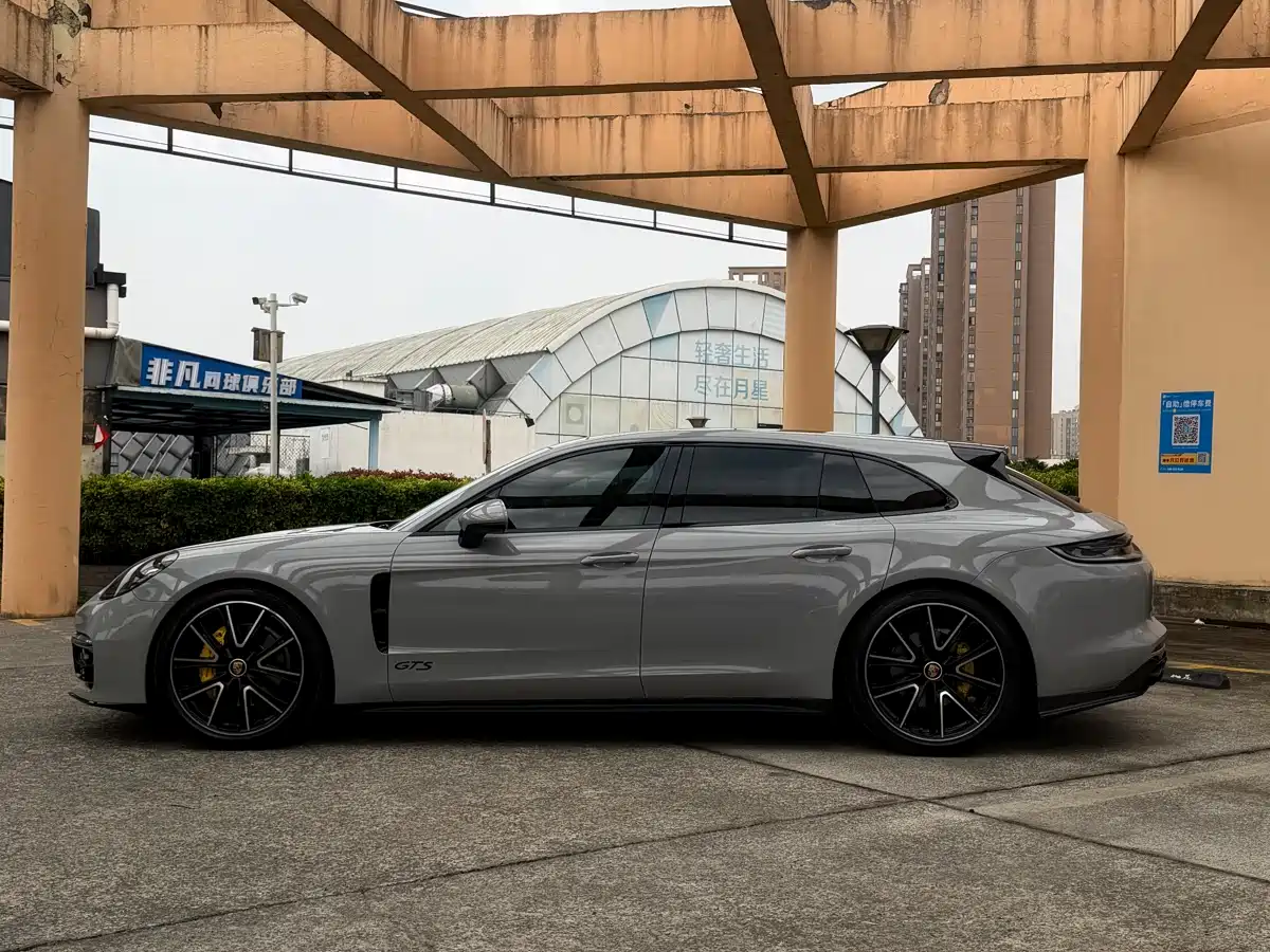 Porsche Panamera 2022 Panamera 4 Sport Turismo 2.9T фото 3