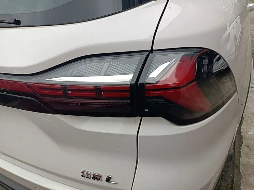 Geely Haoyue L 2024 2024 Model 2.0T DCT Premium