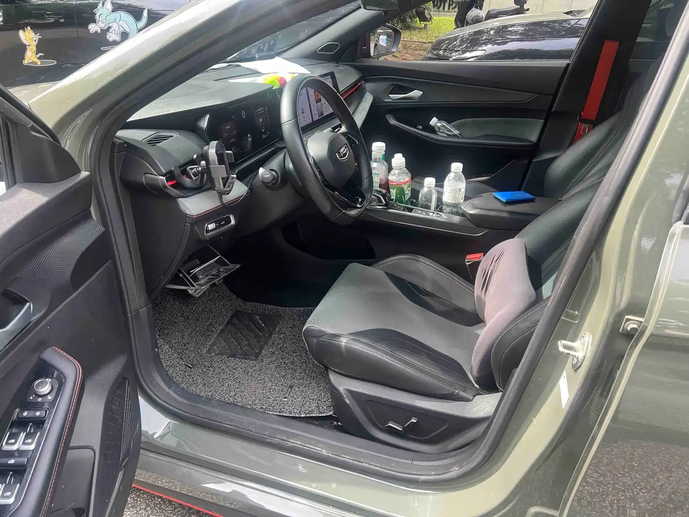 Фото 2 - Geely Binrui