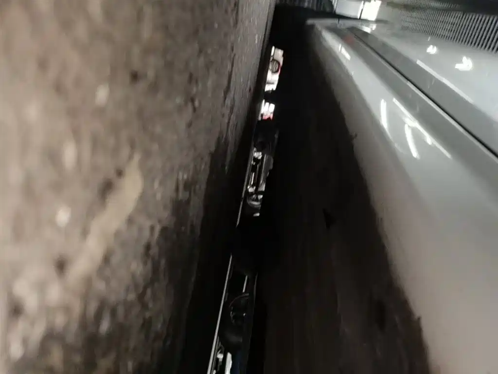 BMW 3 Series 2019 320i M Sport Black Night Edition фото 21