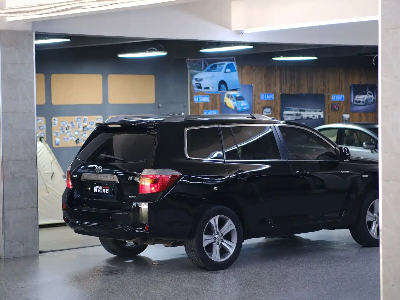 Toyota Highlander 2010 2009 3.5L 4WD 7-seater Luxury Edition