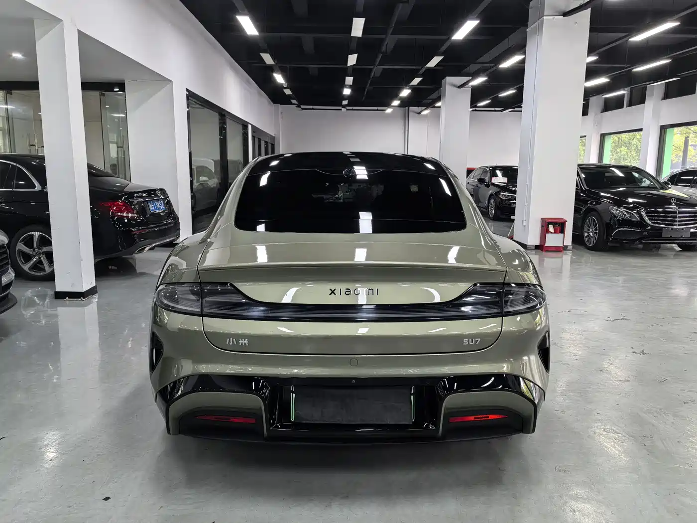 XIAOMI CAR XIAOMI SU7