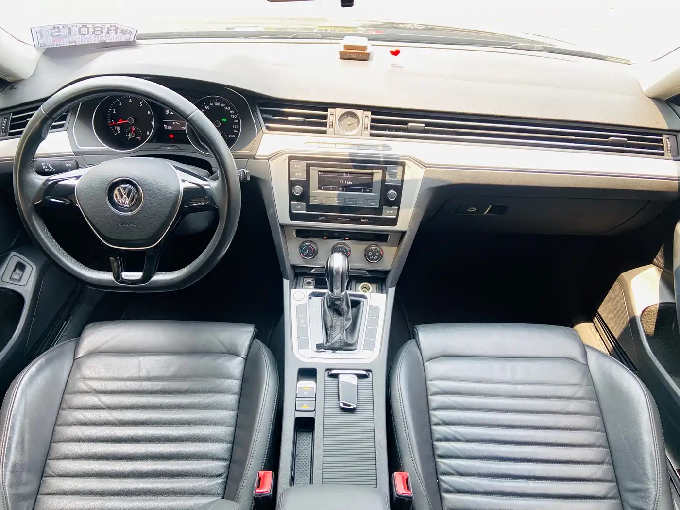 Volkswagen Magotan 2018 280TSI DSG Premium фото 12