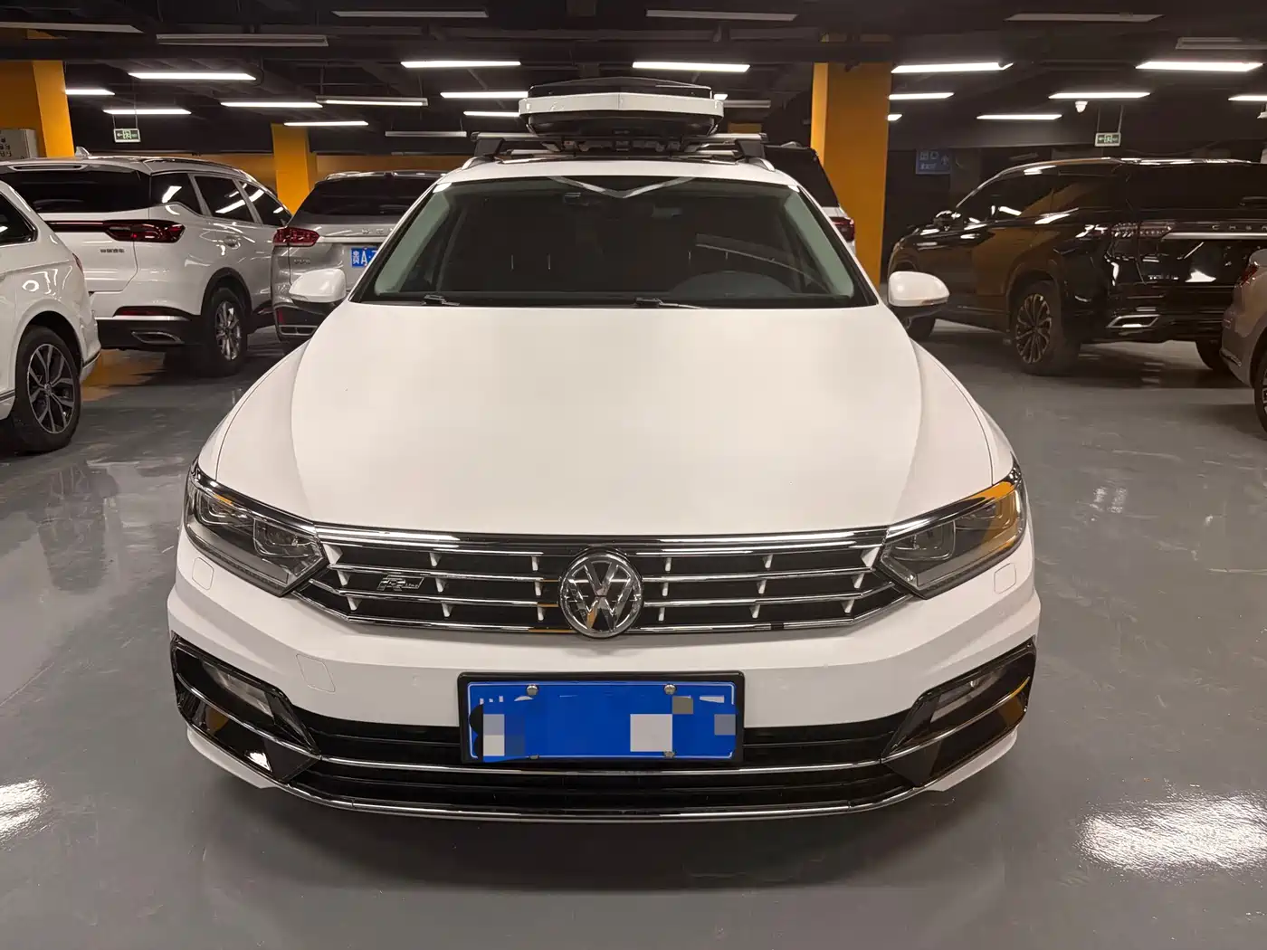 Volkswagen Weilan 2016 380TSI FWD R-line фото 2