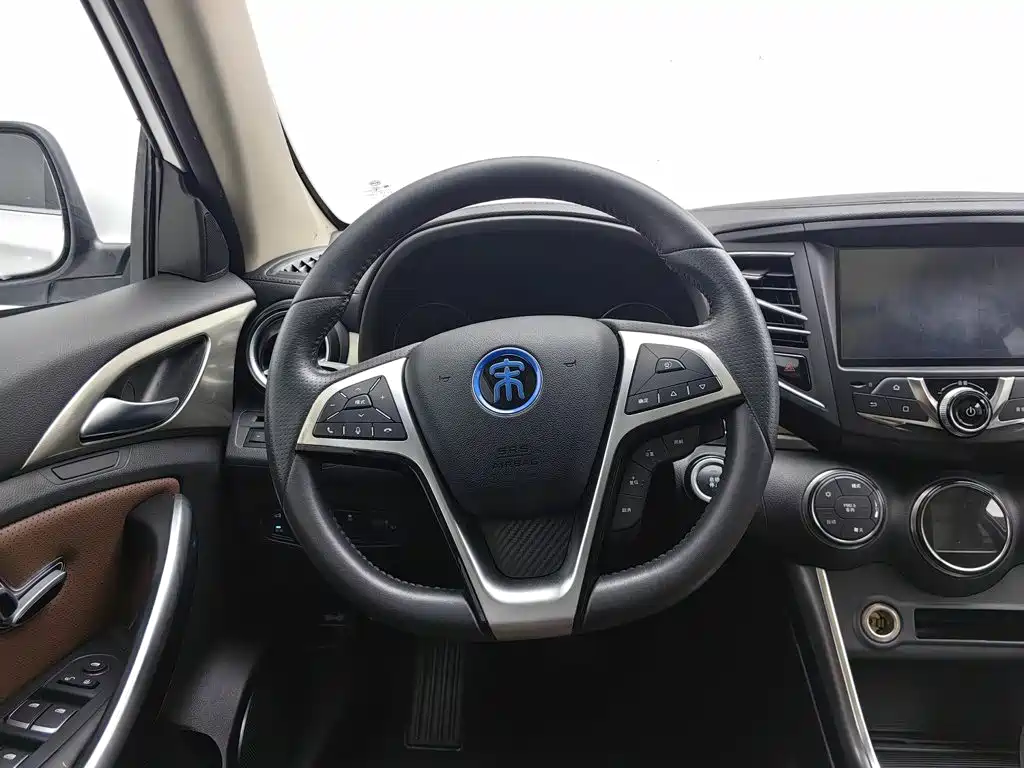 BYD Song New Energy 2018 2017 Song DM 1.5TID Full-time 4WD Premium
