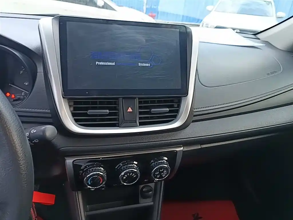 Toyota YARiS L Zhi Xuan 2019 1.5E CVT MeiDong Edition China VI фото 13