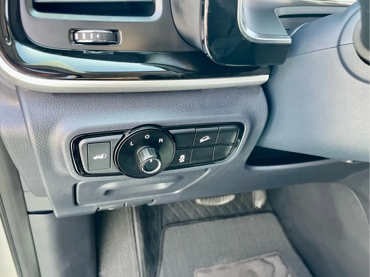 GAC Trumpchi Trumpchi M8 2024 Leadershow Series 390T Premium Edition фото 7