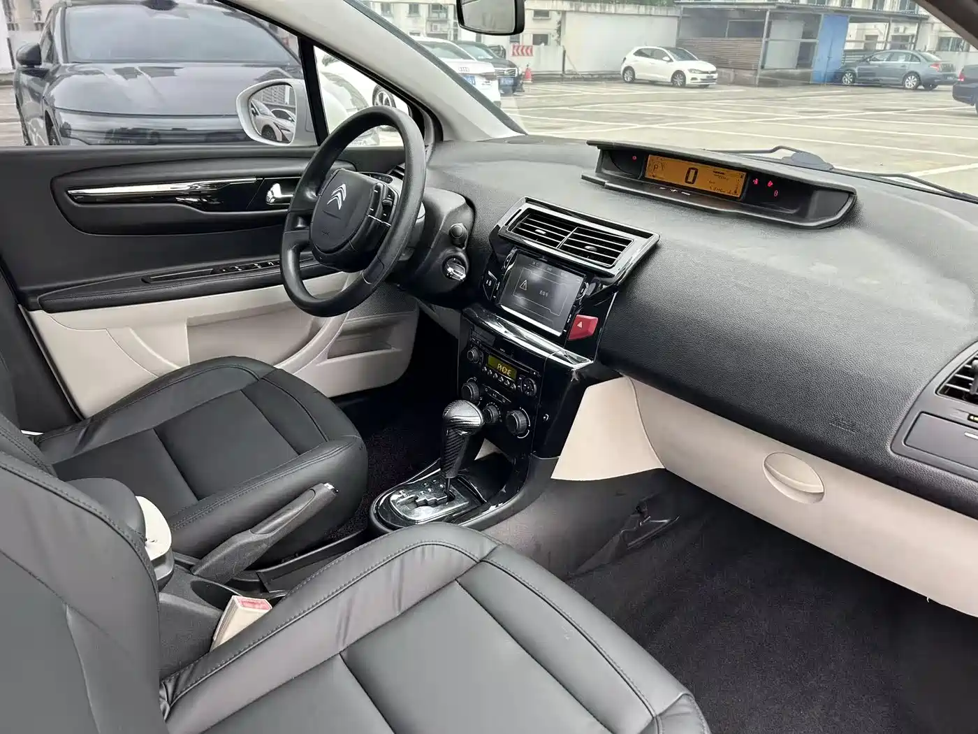 Citroën C-Quatre 2013 2013 Sedan 1.6L Auto Premium