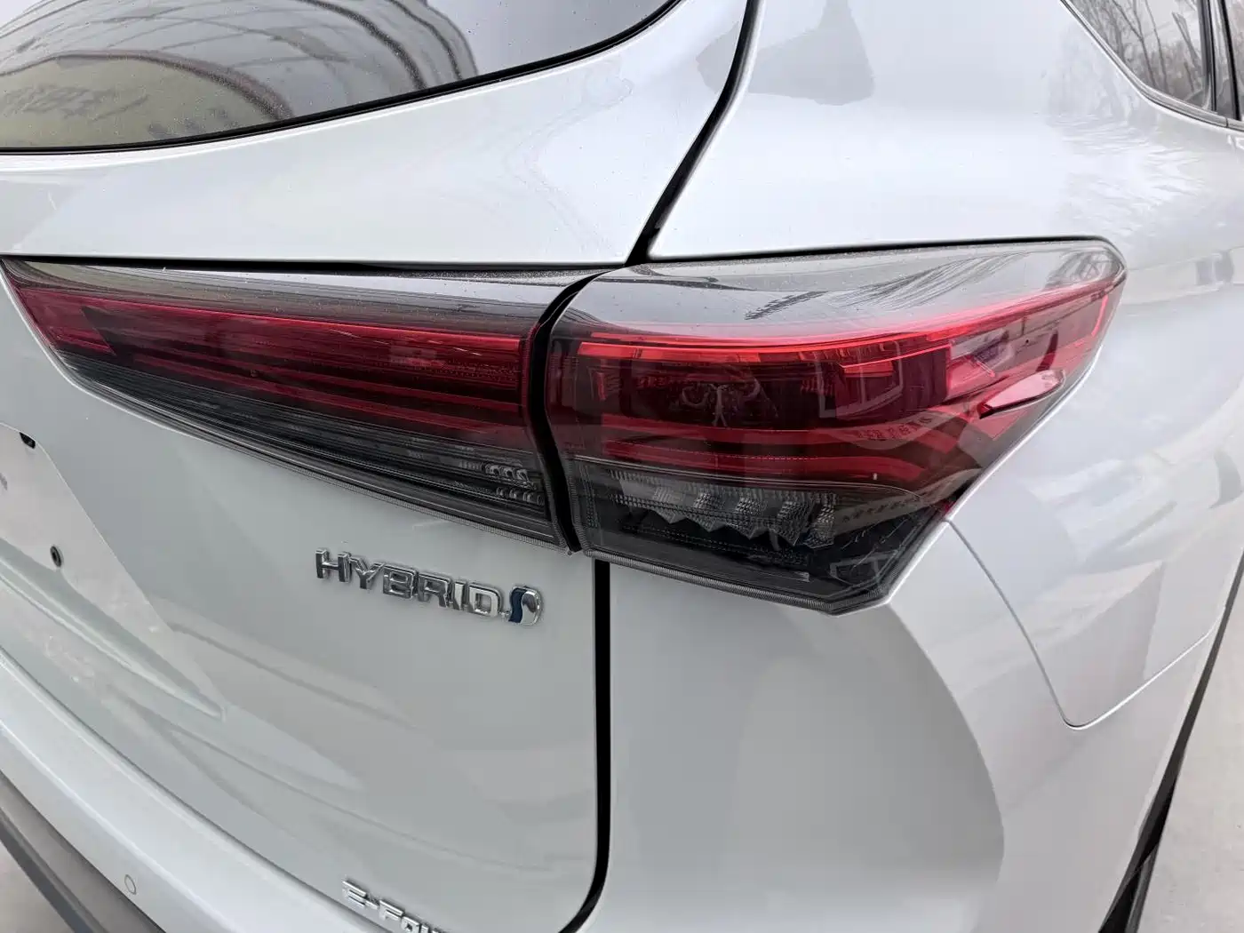 TOYOTA HIGHLANDER
