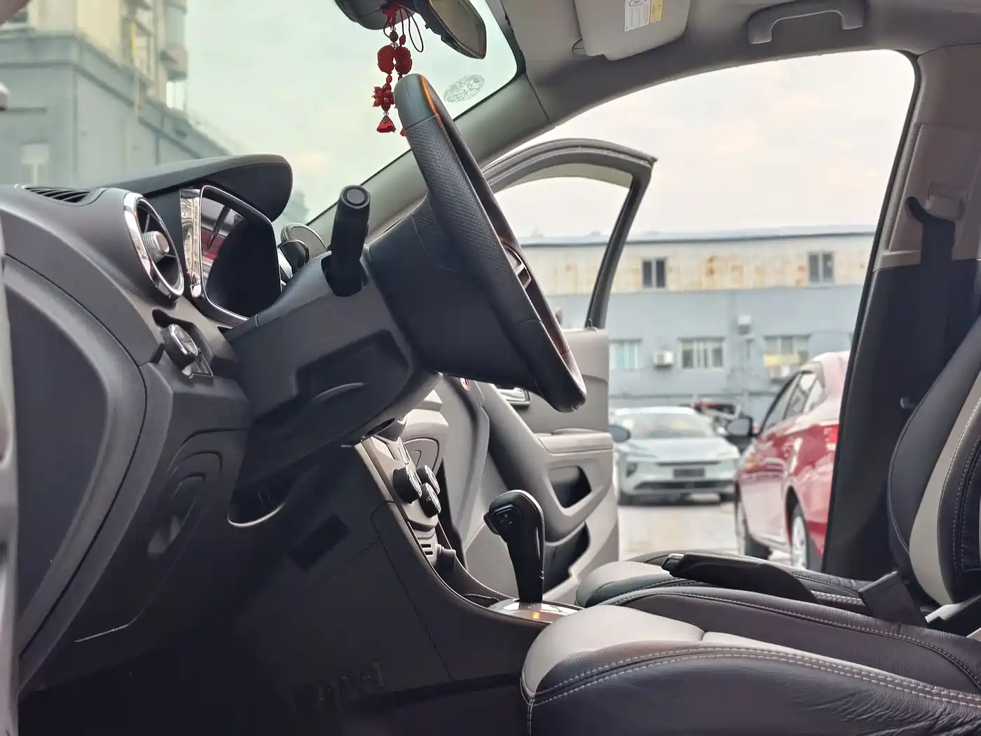Chevrolet Trax 2014 1.4T Automatic 2WD Comfort фото 11