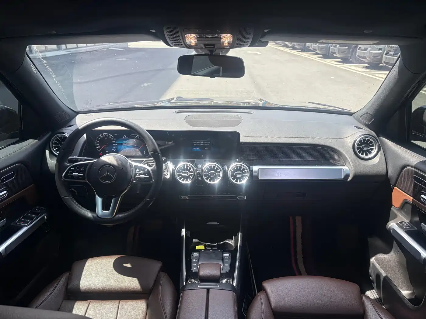 Mercedes-Benz GLB 2022 Model GLB 200 Fashion Edition фото 13