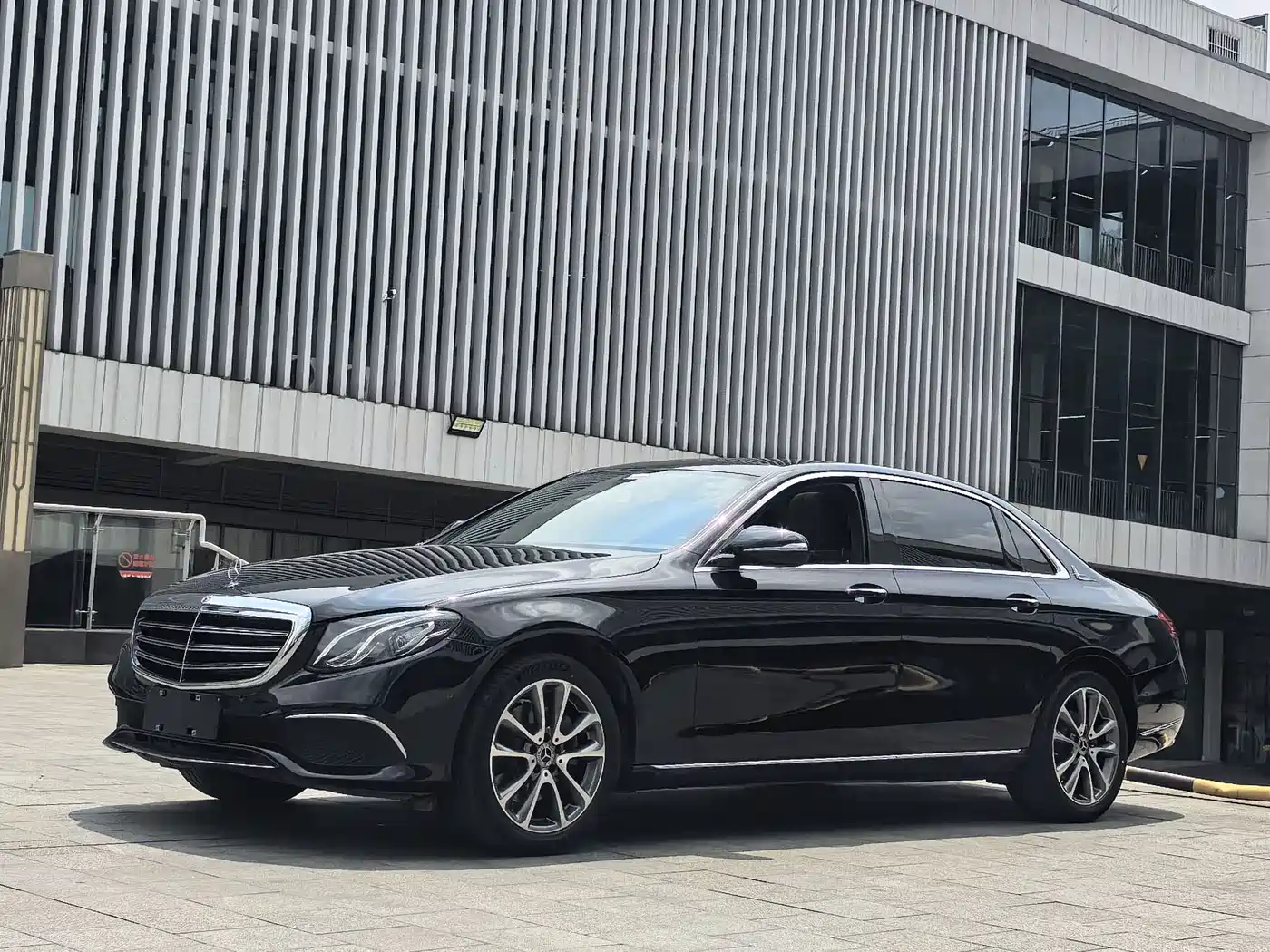 Mercedes-Benz E-Class 2020 E 260 L
