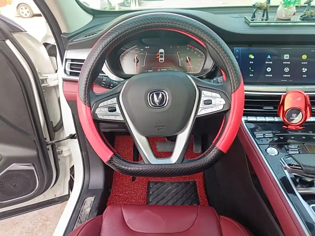 Changan CS85 COUPE 2022 2021 1.5T DCT Luxury